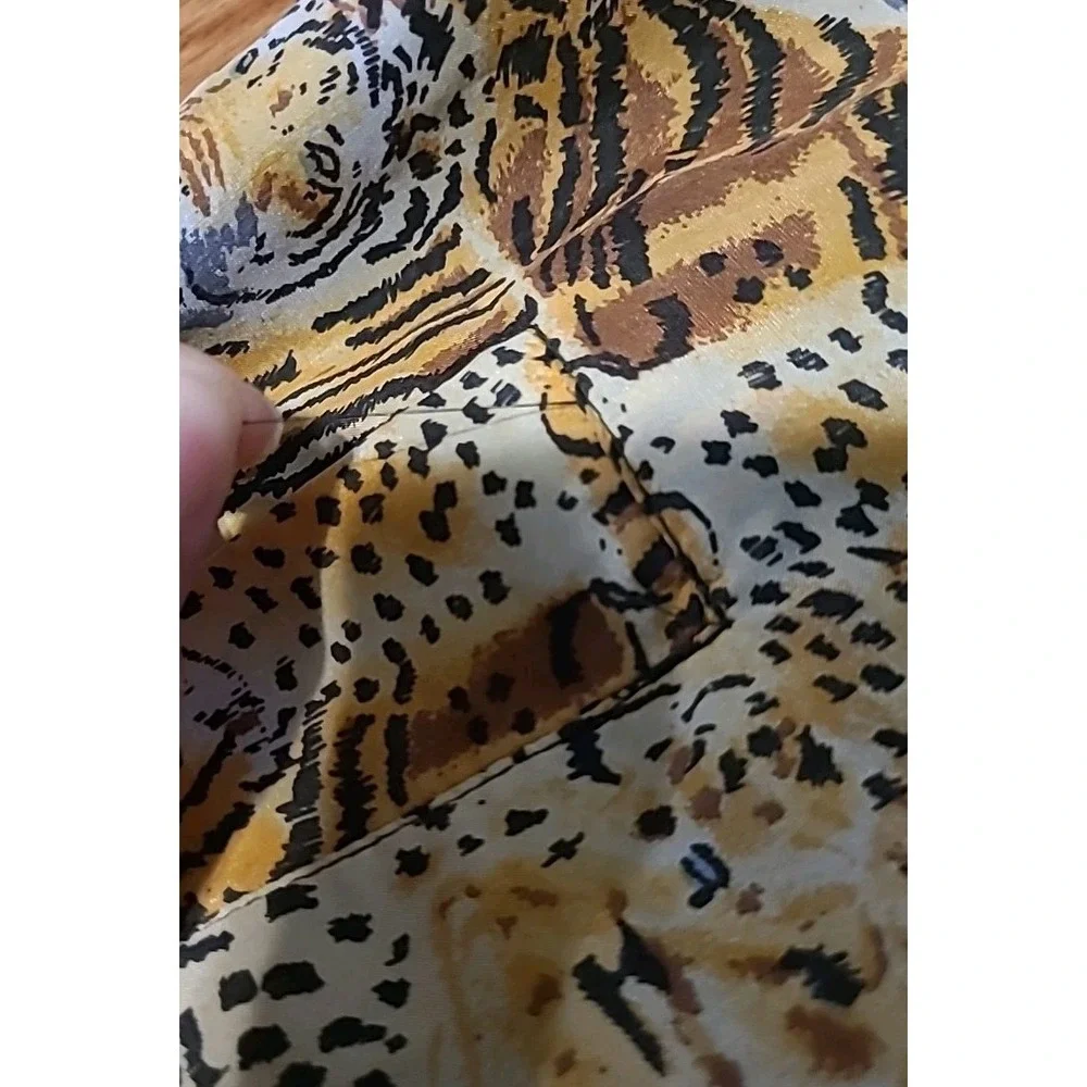Vintage 1980s 100% Silk Cat Windbreaker Coat Lions Tigers Leopard Sz Medium - Picture 11 of 11